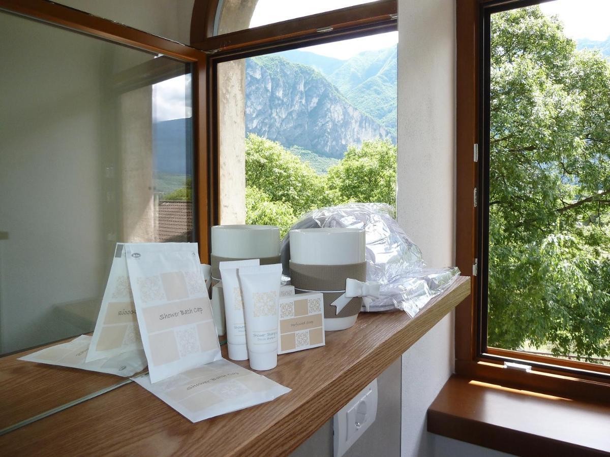 Hotel La Berlera - Riva del Garda Exterior foto